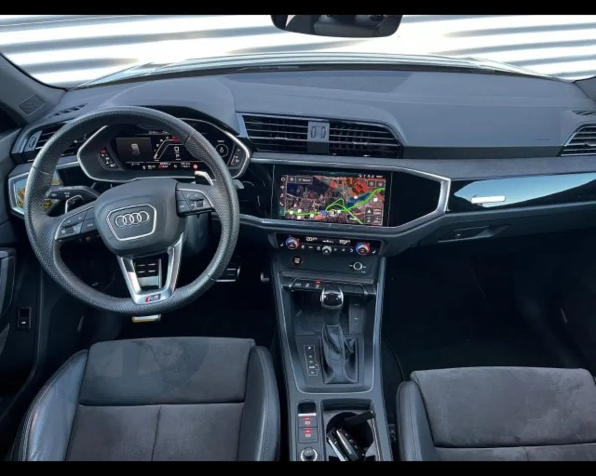Audi RS Q3 Sportback usata a Treviso (4)
