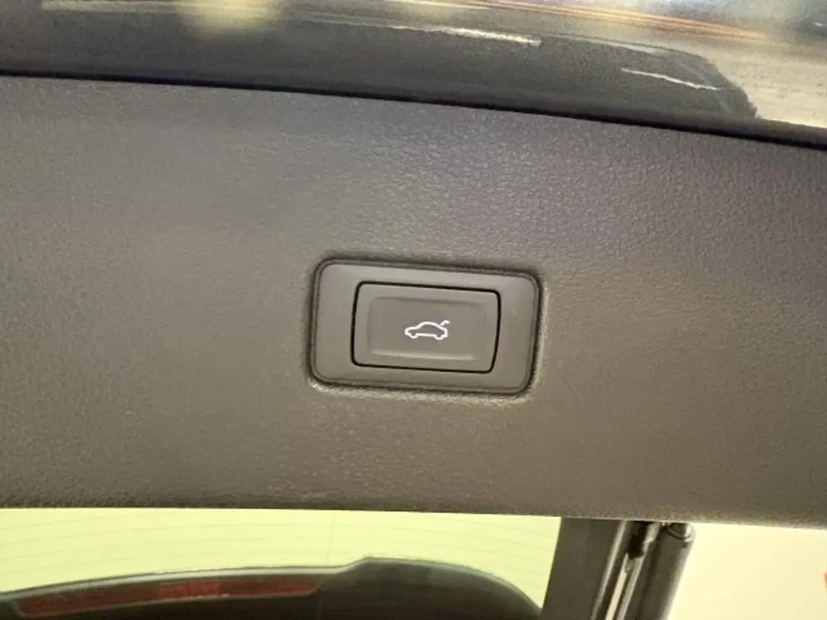 Audi Q5 Sportback usata a Treviso (16)
