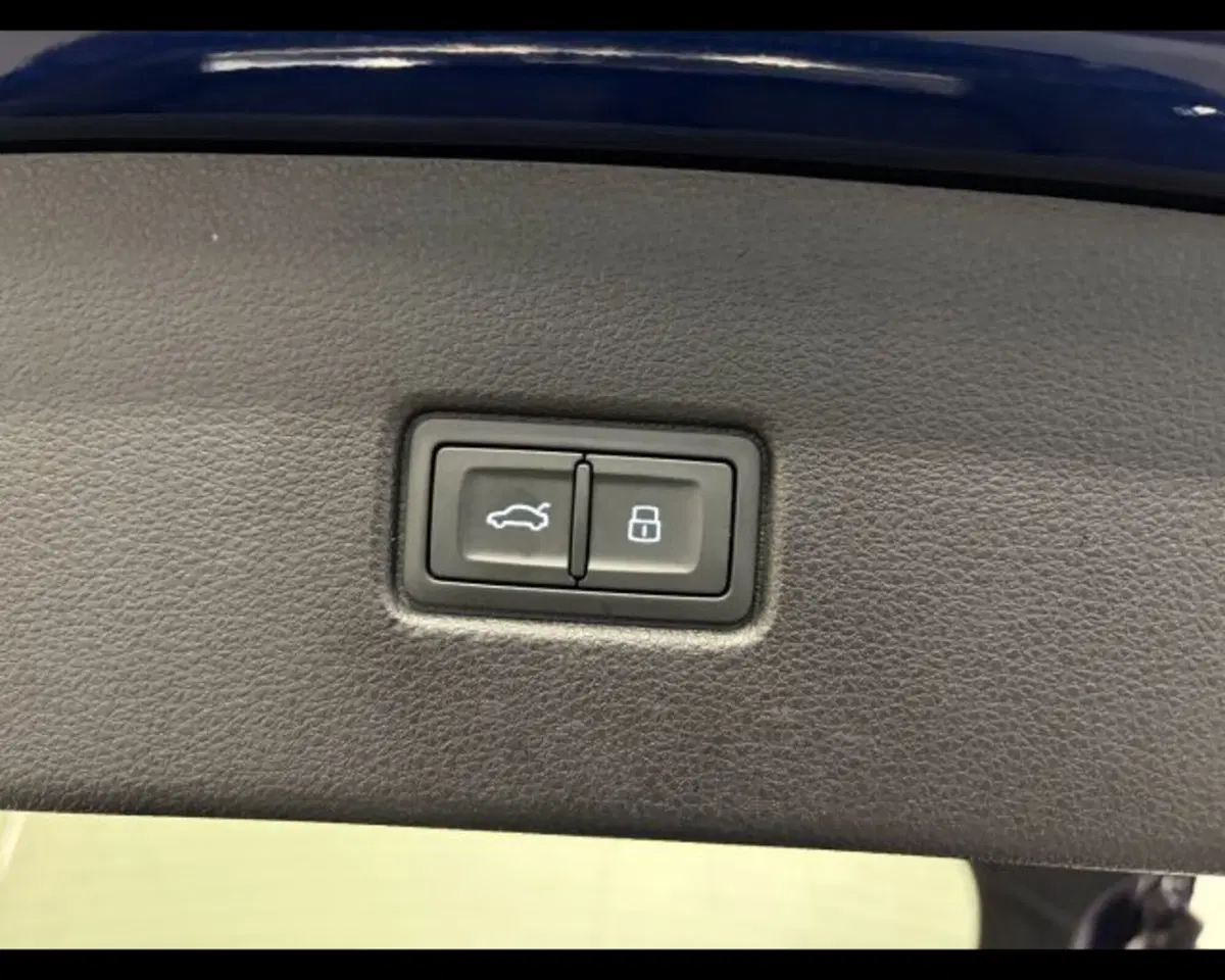 Audi Q5 Sportback usata a Treviso (10)
