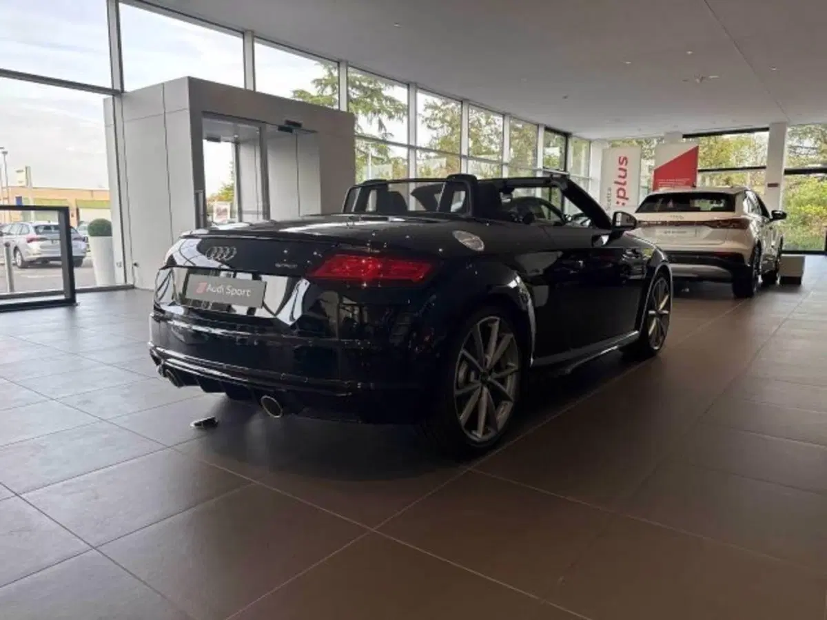 Audi TT Cabrio nuova a Treviso (2)