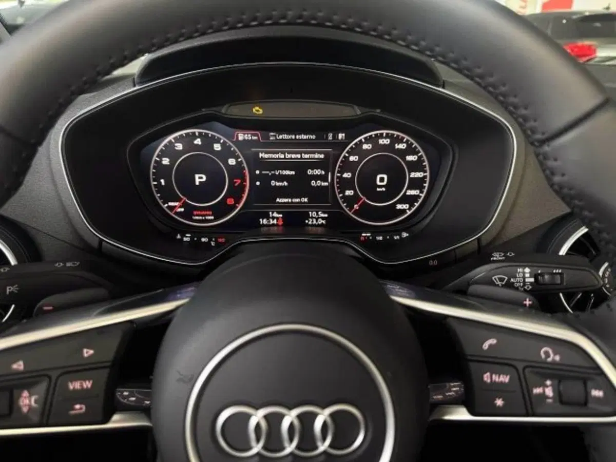 Audi TT Cabrio nuova a Treviso (5)