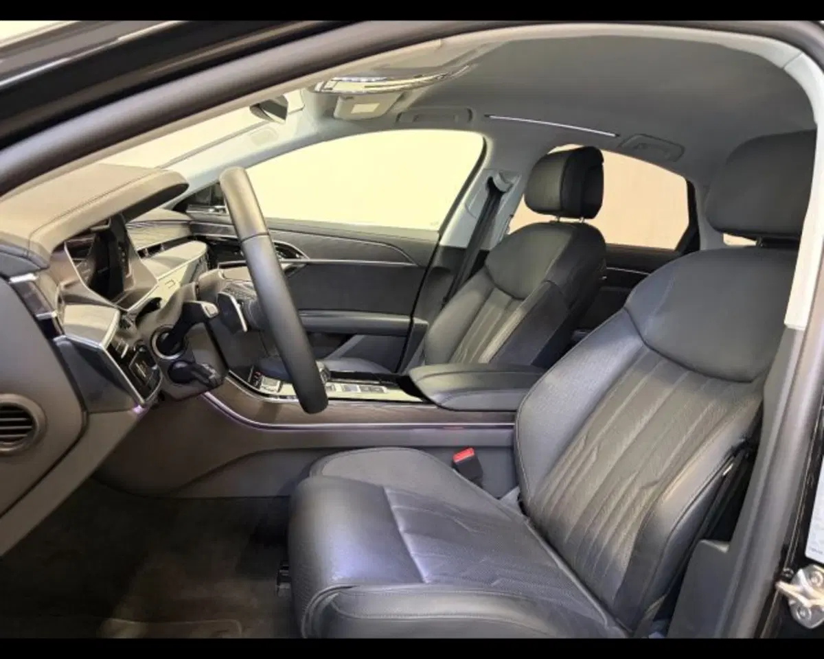 Audi A8 usata a Treviso (11)