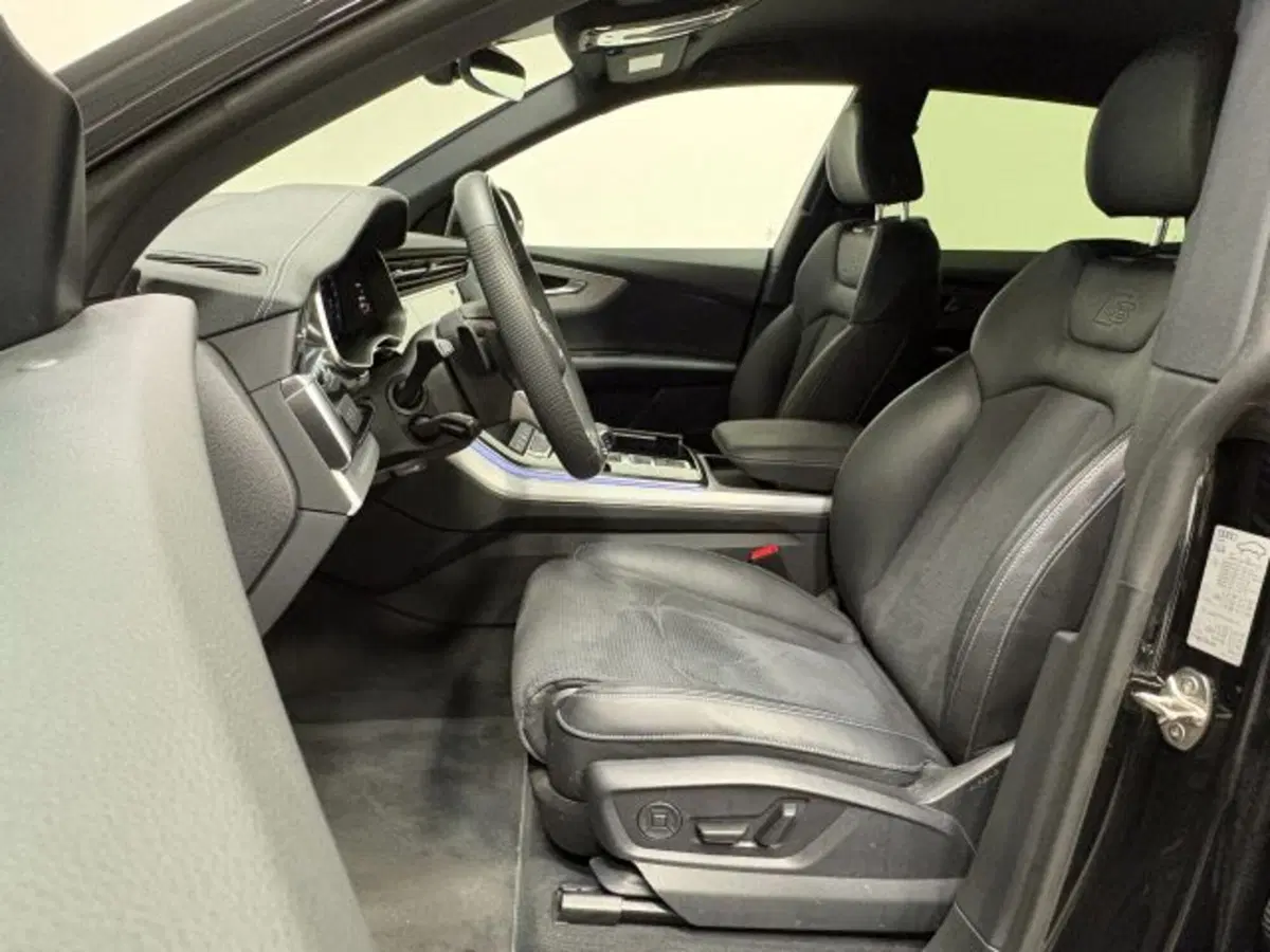 Audi Q8 usata a Treviso (10)