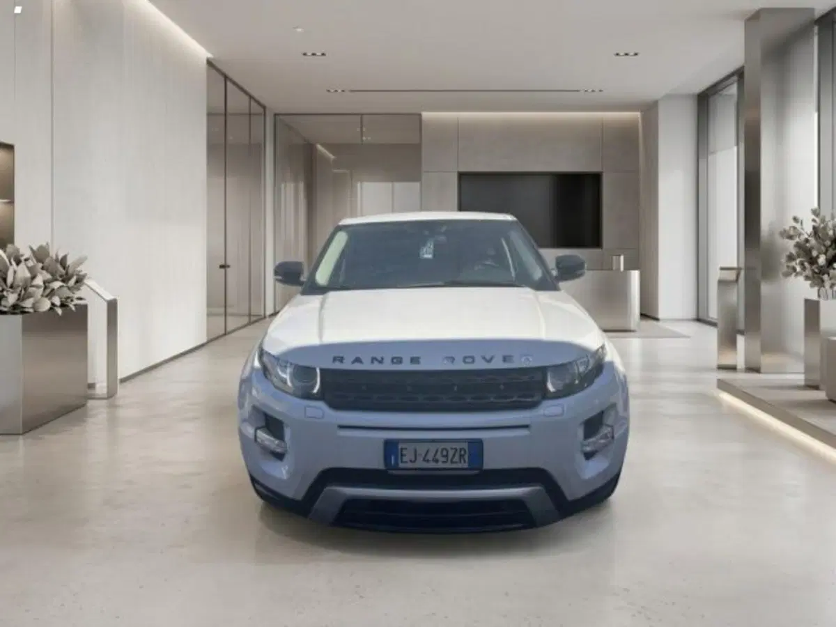 Land Rover Range Rover Evoque usata a Lucca (2)