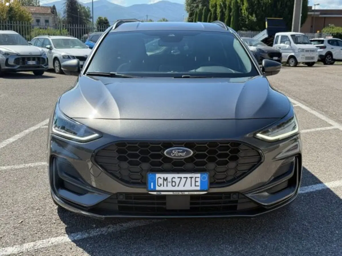 Ford Focus Station Wagon usata a Lucca (2)