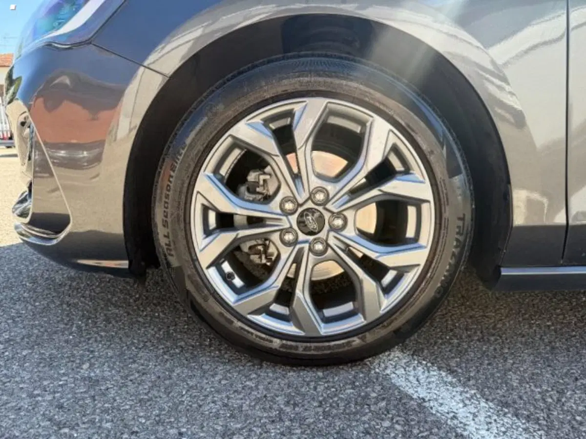 Ford Focus Station Wagon usata a Lucca (7)