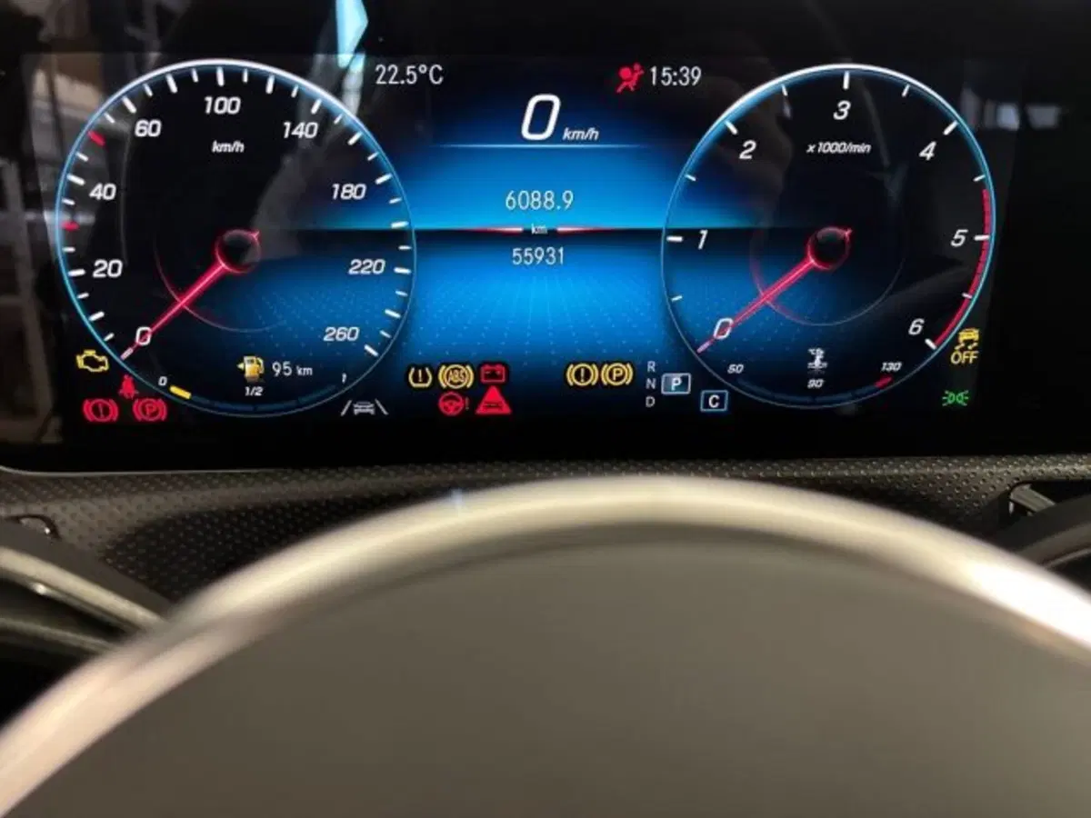 Mercedes-Benz Classe A Sedan usata a Bologna (13)
