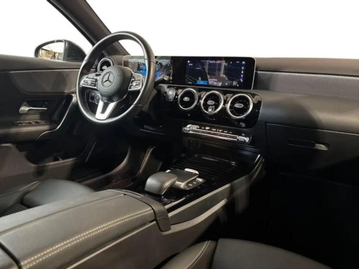 Mercedes-Benz Classe A Sedan usata a Bologna (15)