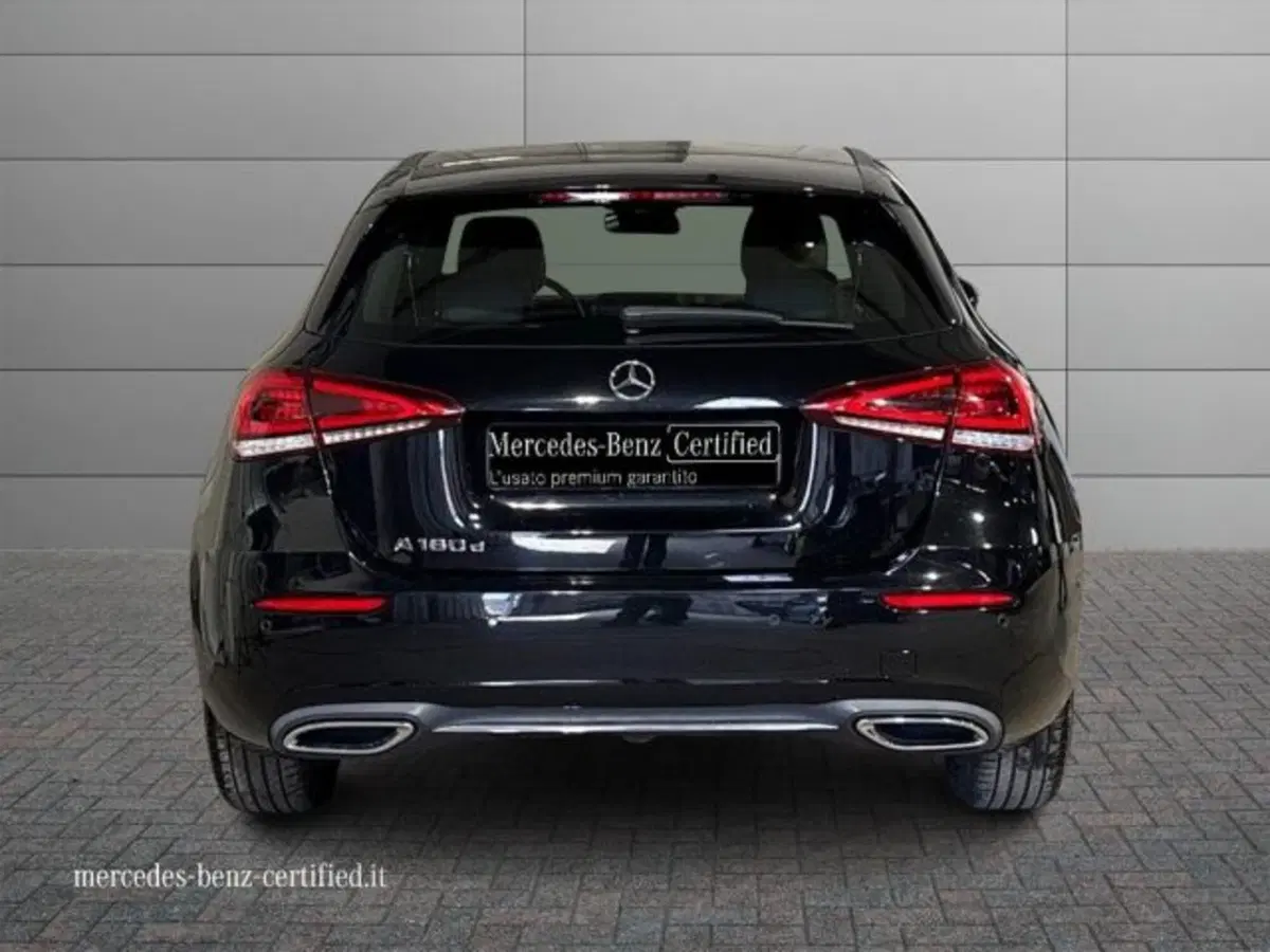 Mercedes-Benz Classe A Sedan usata a Bologna (4)