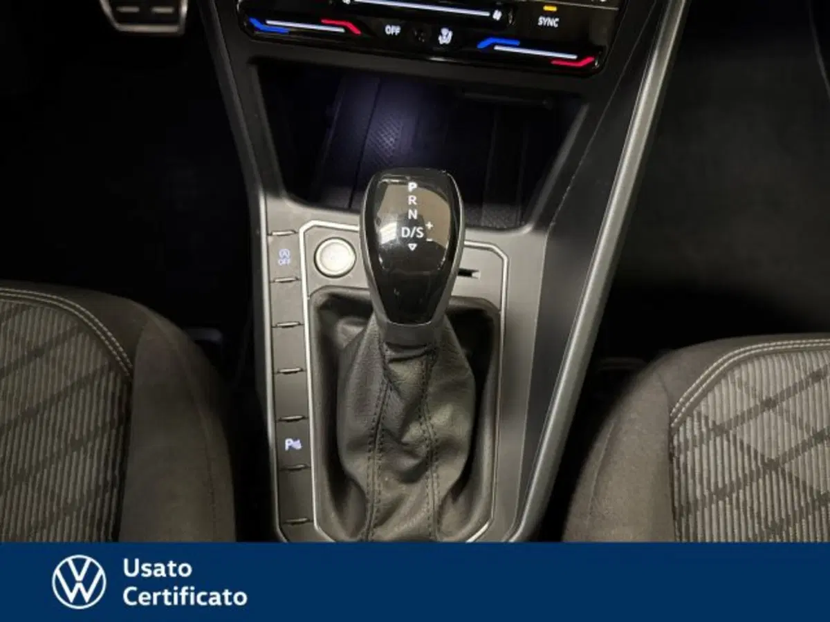 Volkswagen Taigo usata a Vicenza (11)