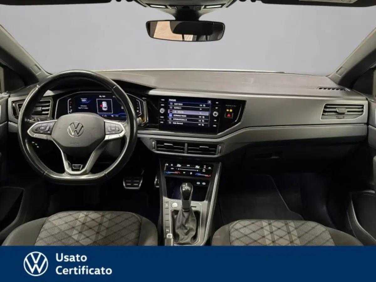 Volkswagen Taigo usata a Vicenza (8)