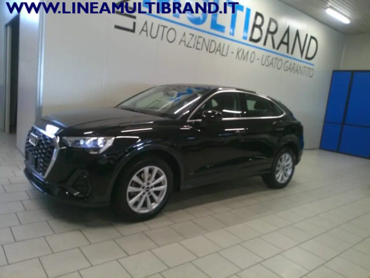 Audi Q3 Sportback usata a Piacenza (4)