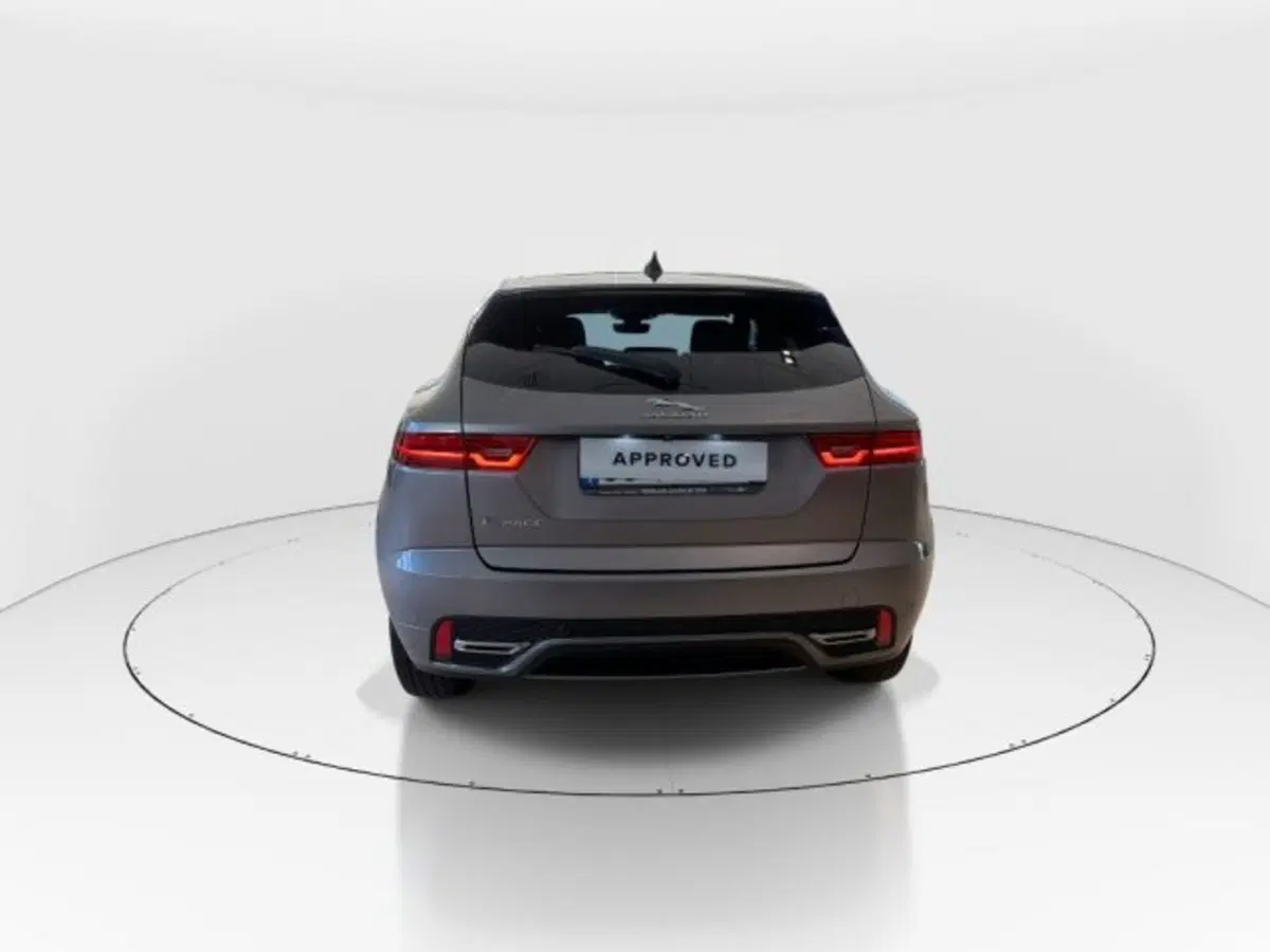Jaguar E-Pace usata a Modena (7)