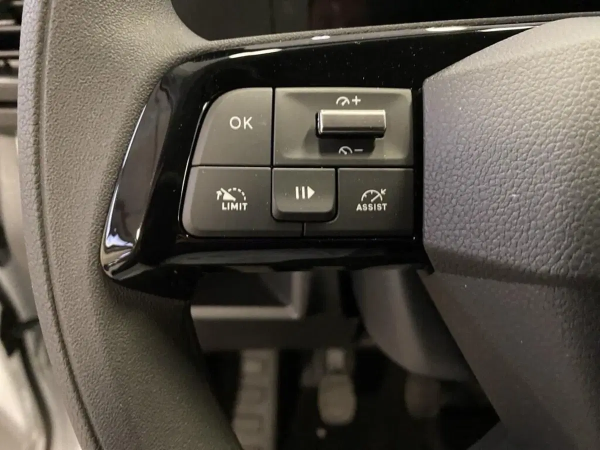 Peugeot Expert Furgone nuova a Torino (13)