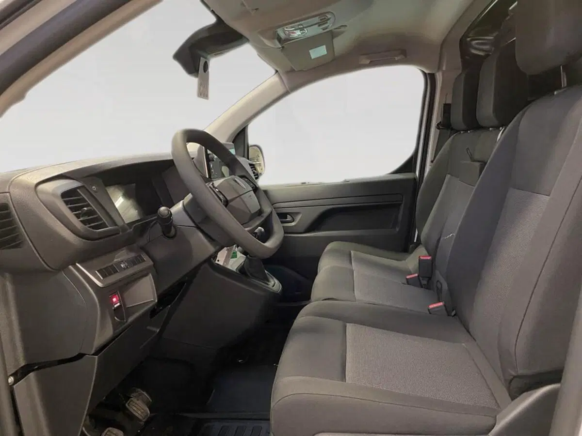 Peugeot Expert Furgone nuova a Torino (7)