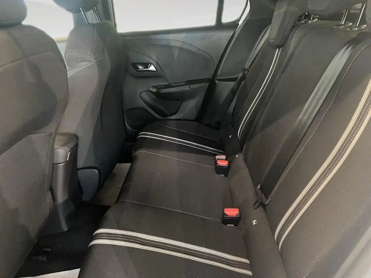 Opel Corsa nuova a Torino (8)