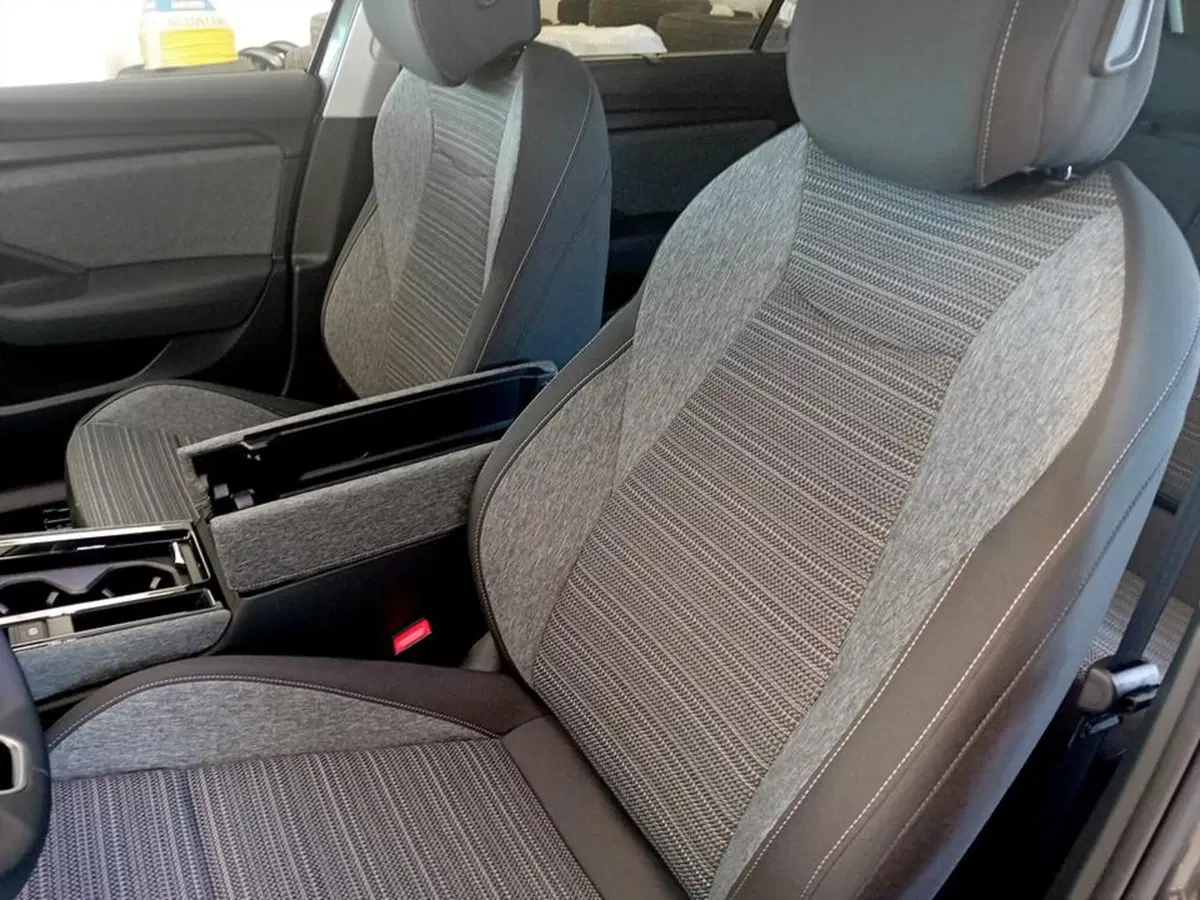 Skoda Superb nuova a Piacenza (8)