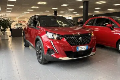 Peugeot 2008 PureTech 155 S&amp;S EAT8 GT Pack del 2020 usata a Fondi