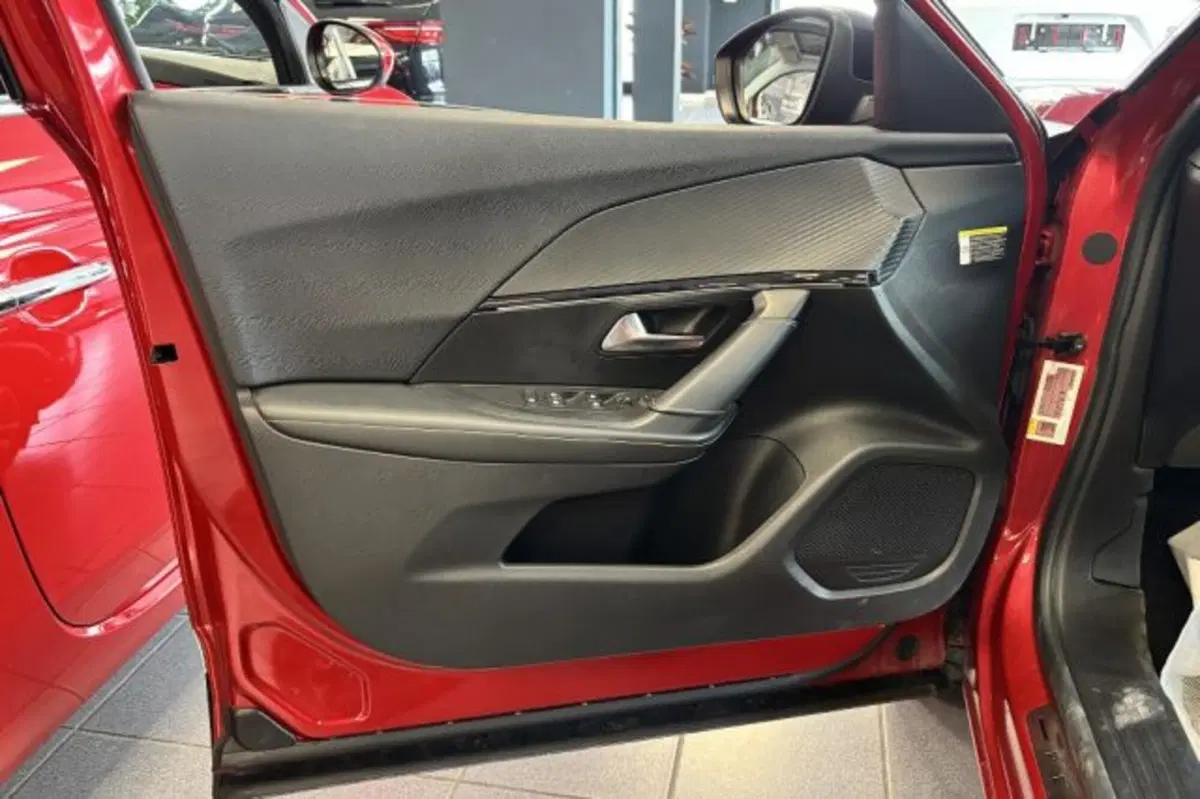 Peugeot 2008 usata a Latina (11)