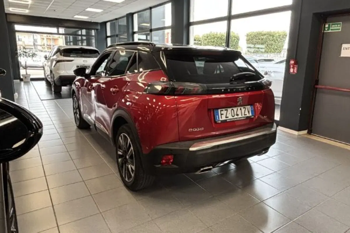 Peugeot 2008 usata a Latina (4)