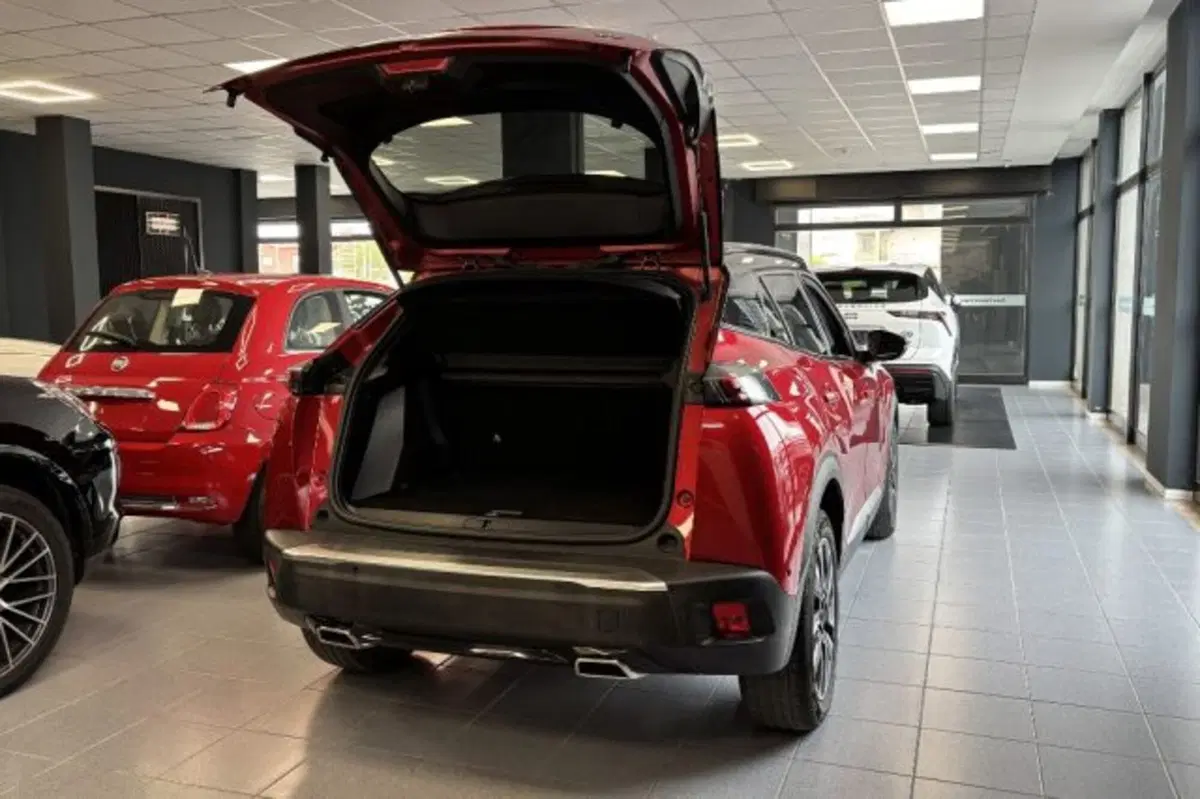Peugeot 2008 usata a Latina (6)