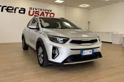 Kia Stonic 1.2 ECO GPL Urban del 2023 usata a Fondi