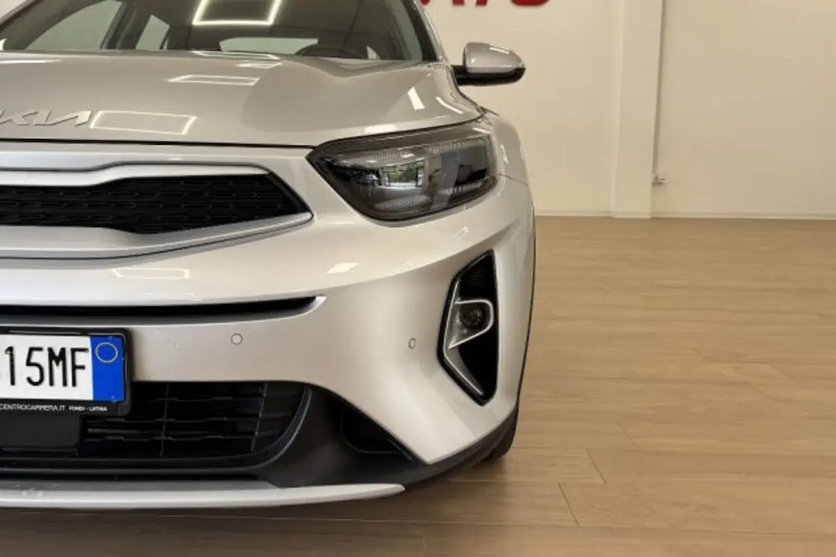 Kia Stonic usata a Latina (11)