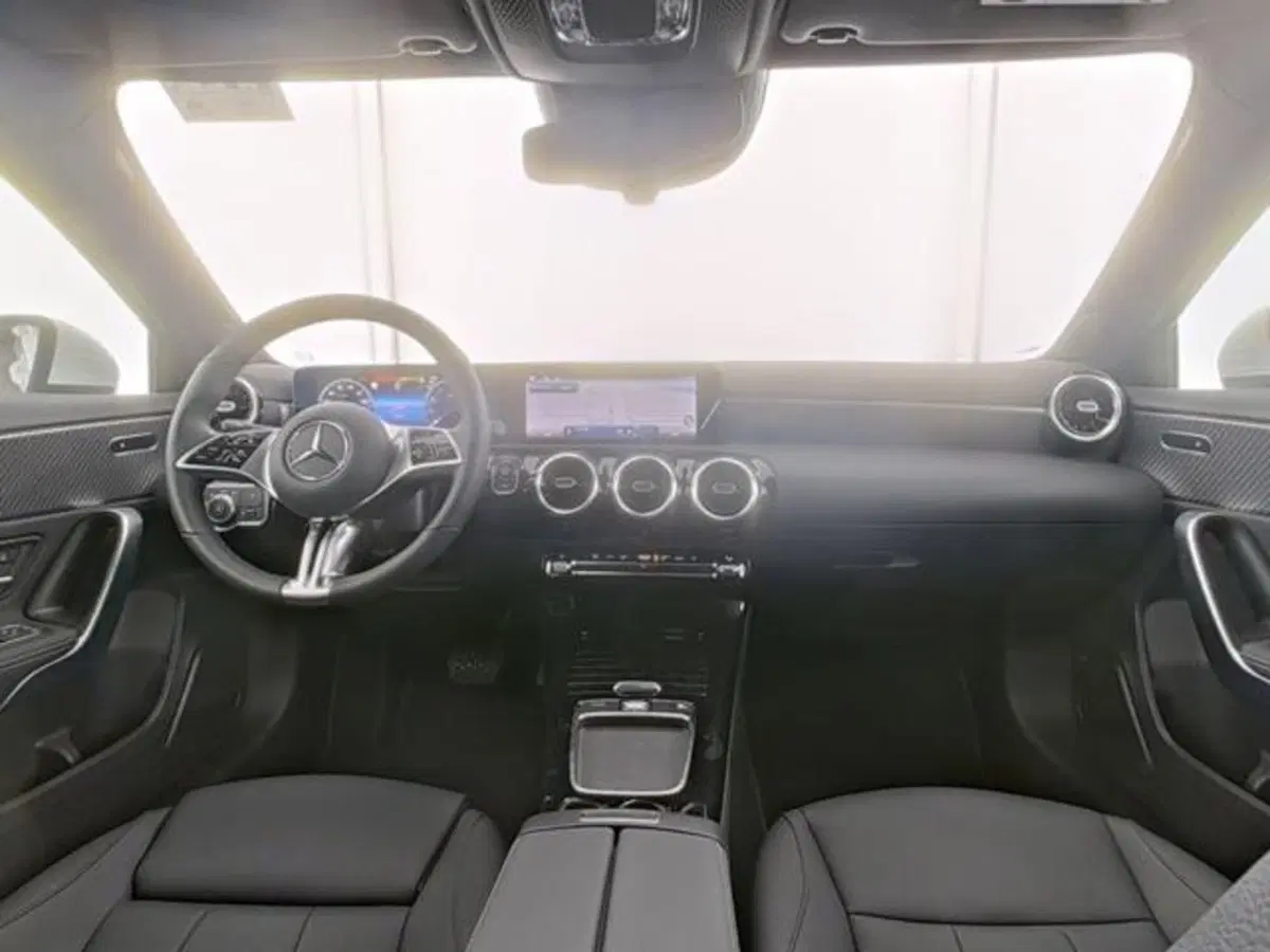 Mercedes-Benz Classe A usata a Milano (7)