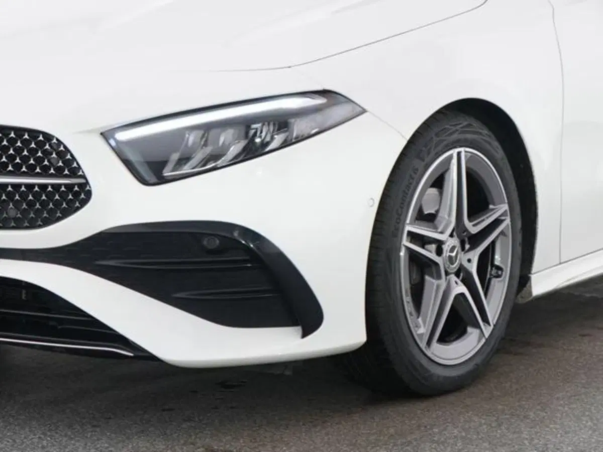 Mercedes-Benz Classe A Sedan usata a Milano (3)