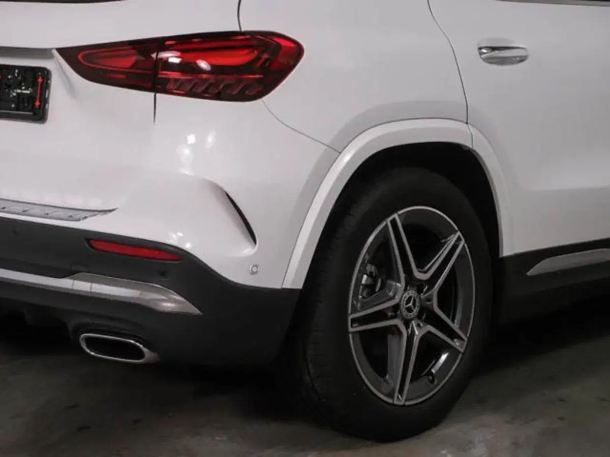 Mercedes-Benz GLA SUV usata a Milano (4)
