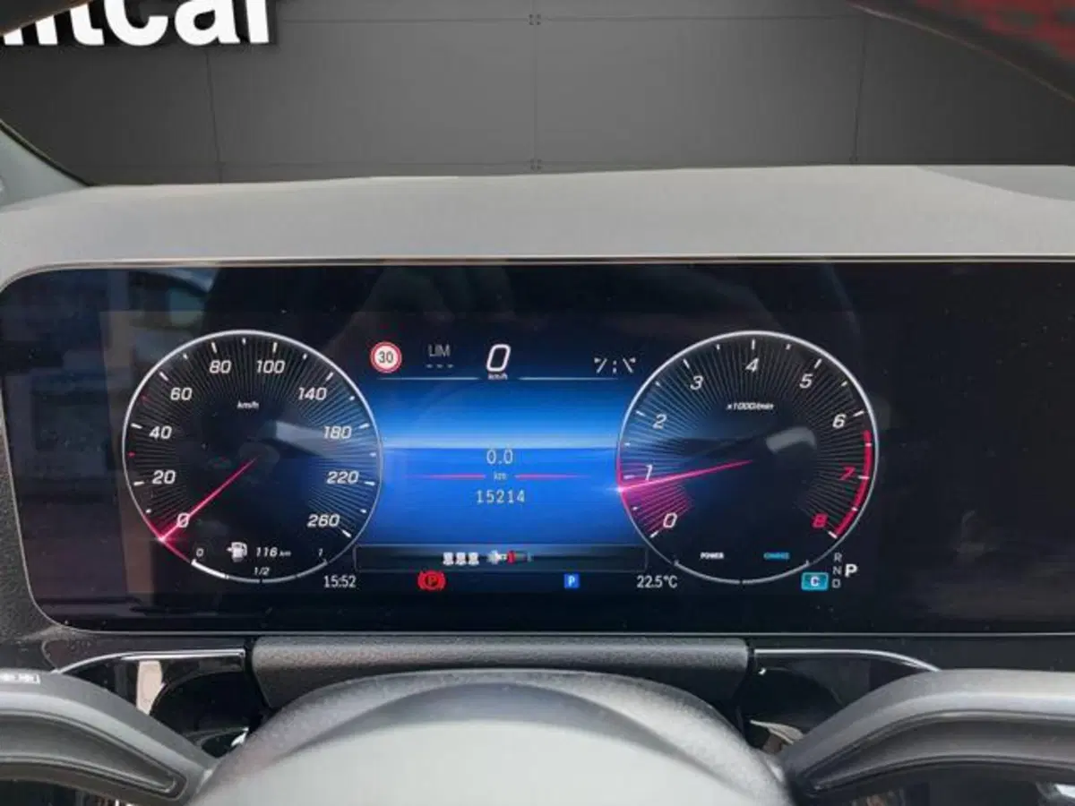 Mercedes-Benz GLA SUV usata a Milano (16)