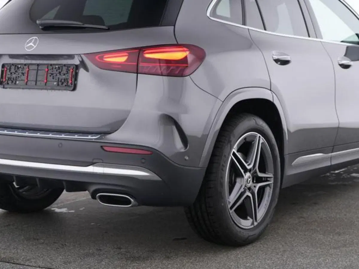 Mercedes-Benz GLA SUV usata a Milano (3)