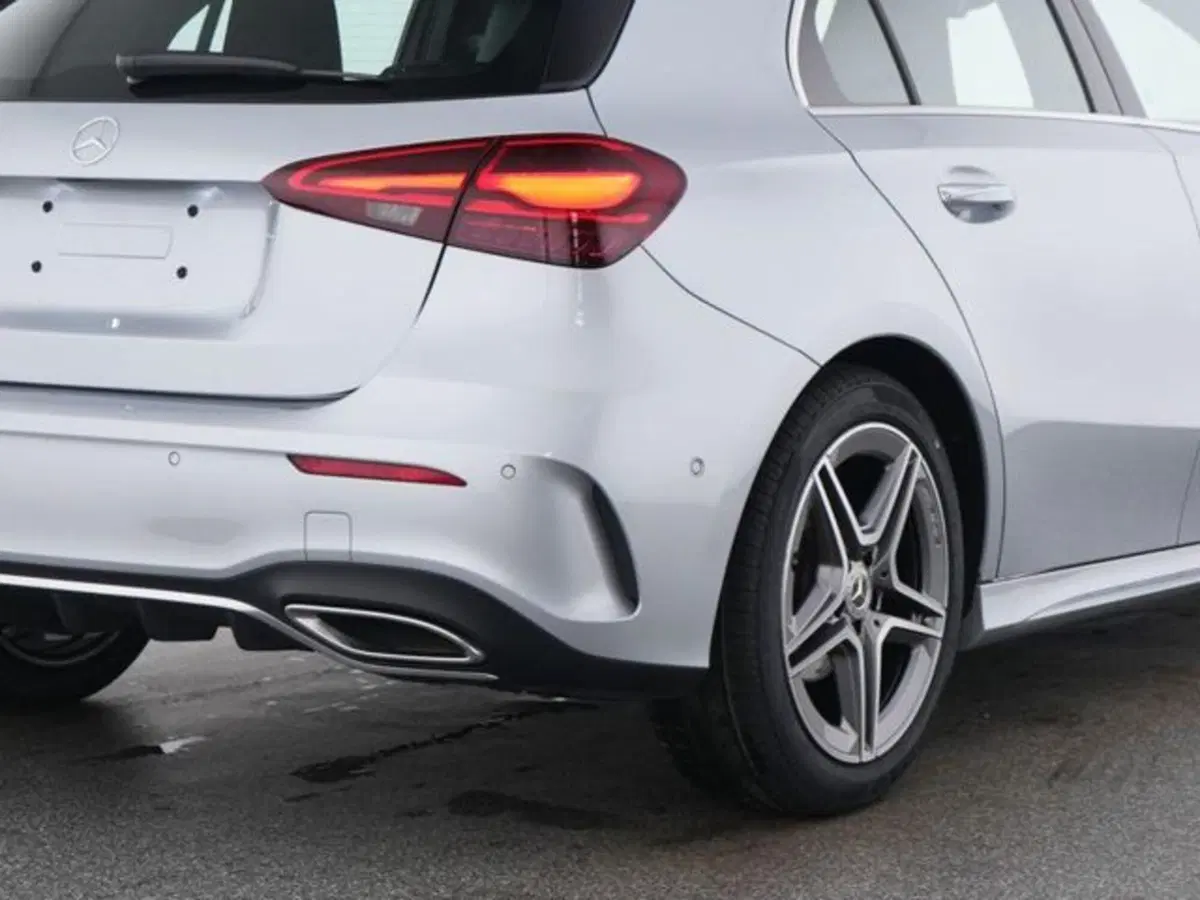 Mercedes-Benz Classe A Sedan usata a Novara (9)