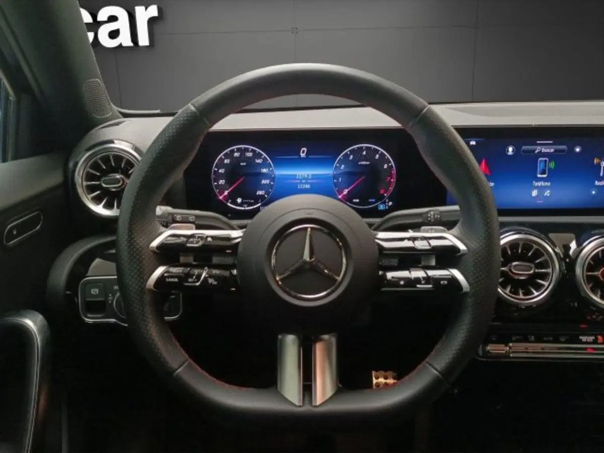 Mercedes-Benz Classe A Sedan usata a Novara (9)