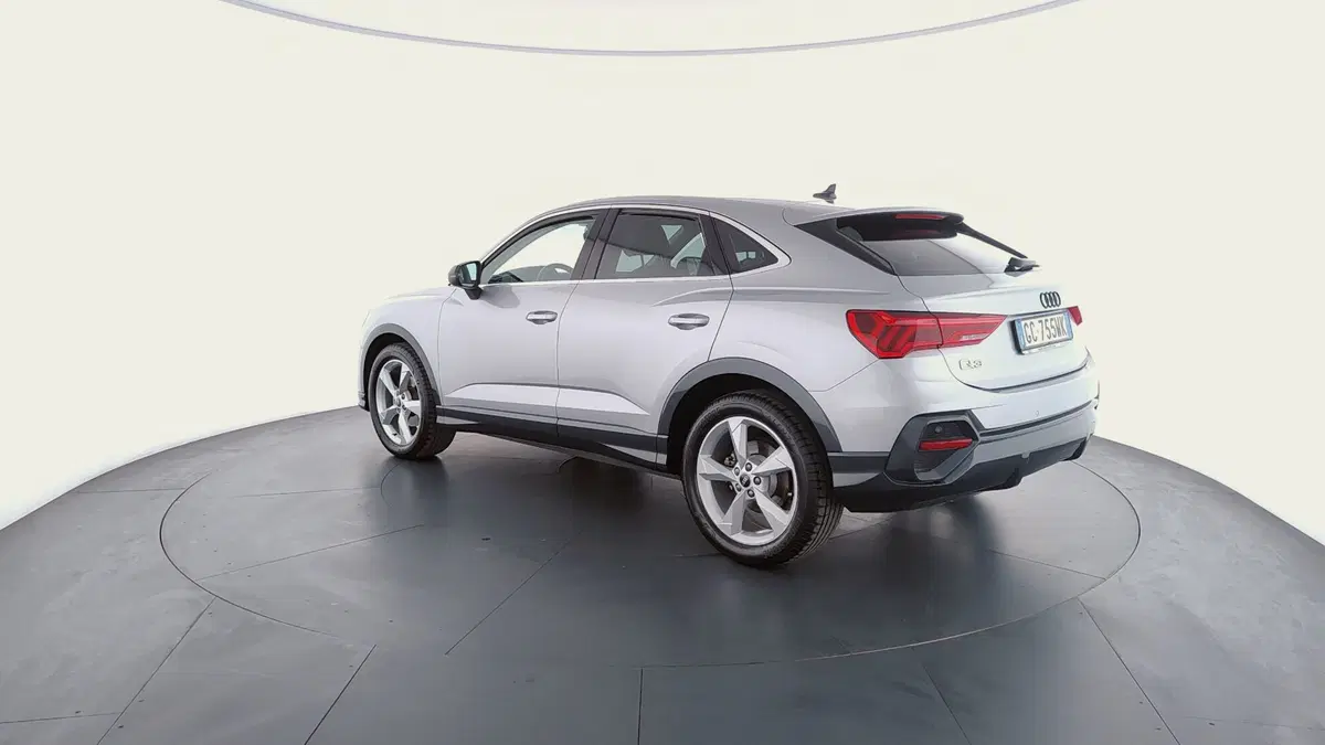 Audi Q3 Sportback usata a Perugia (7)