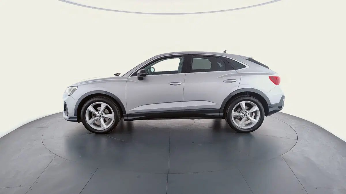 Audi Q3 Sportback usata a Perugia (8)