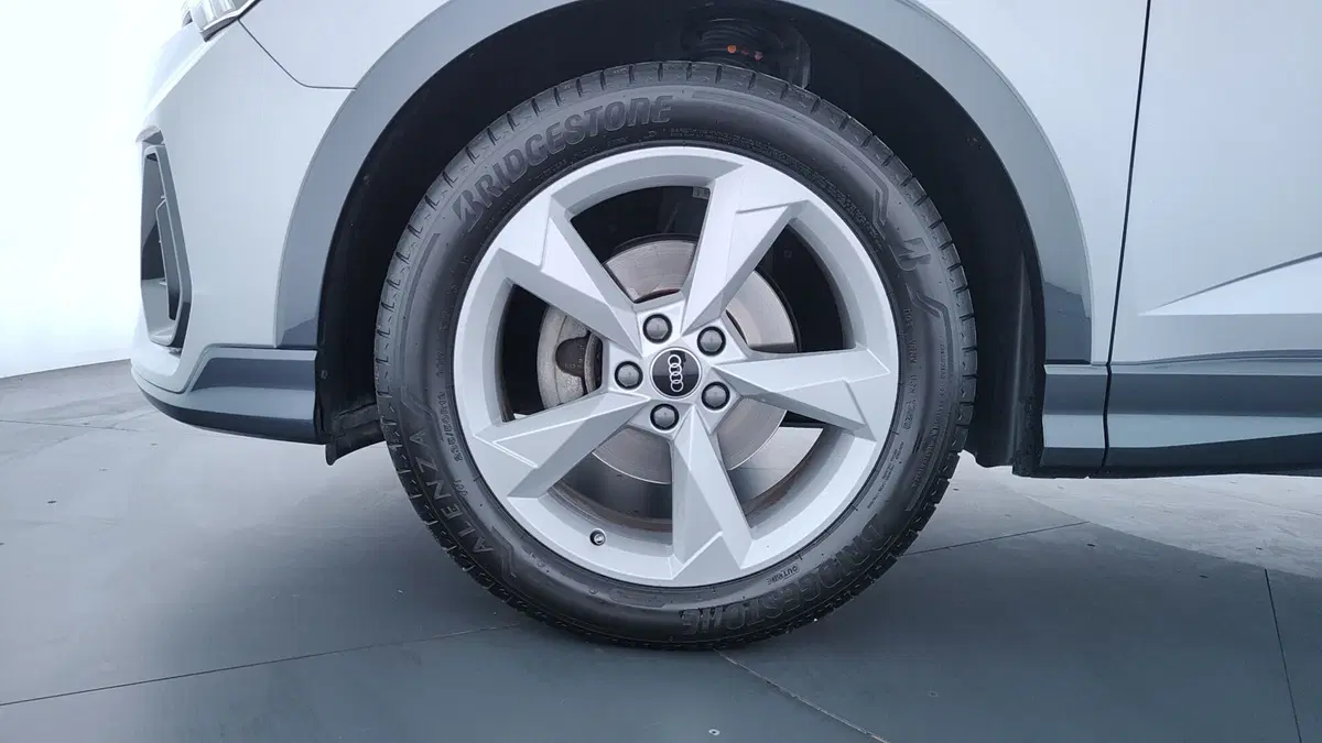 Audi Q3 Sportback usata a Perugia (9)