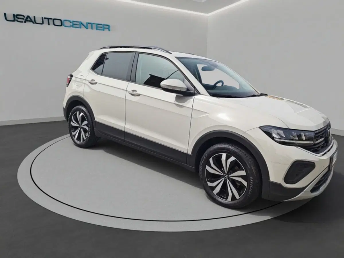 Volkswagen T-Cross usata a Milano (2)