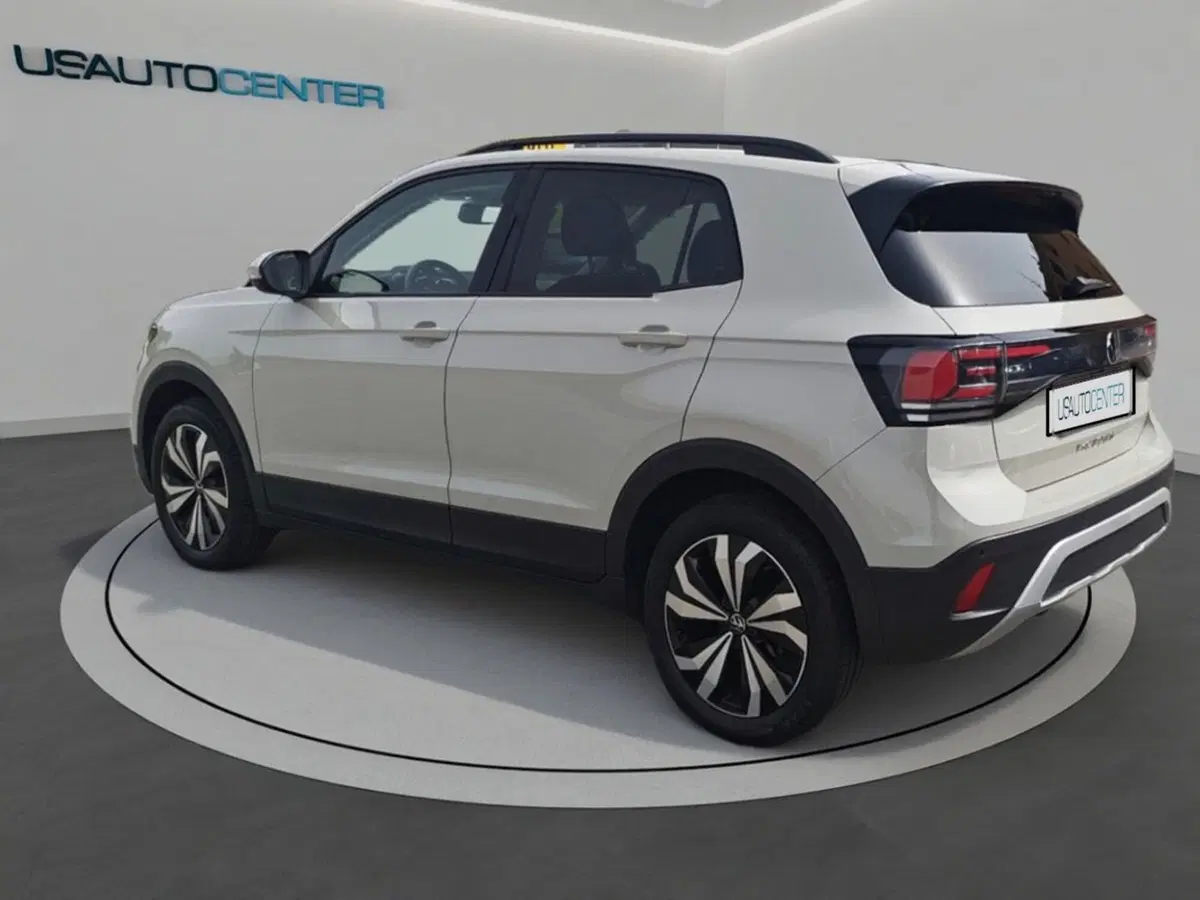 Volkswagen T-Cross usata a Milano (5)