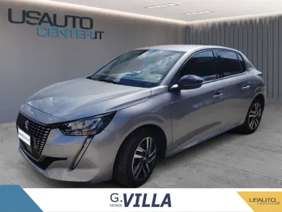 Peugeot 208 PureTech 100 Stop&amp;Start EAT8 5 porte Allure Pack del 2023 usata a Monza