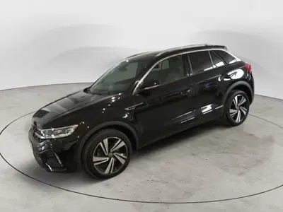 Volkswagen T-Roc 2.0 tdi R-Line 4motion 150cv dsg del 2023 usata a Surbo