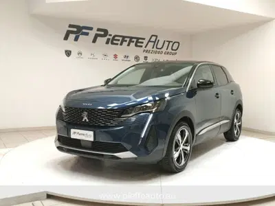 Peugeot 3008 BlueHDi 130 S&amp;S EAT8 Allure Pack del 2022 usata a Teramo