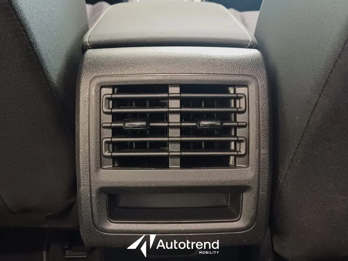 Volkswagen Golf usata a Bari (19)