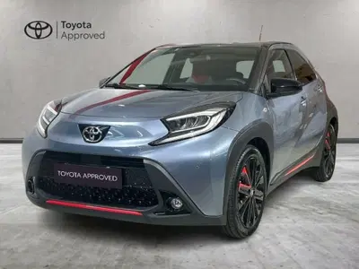 Toyota Aygo X 1.0 VVT-i 72 CV 5p. Undercover S-CVT del 2023 usata a Civate