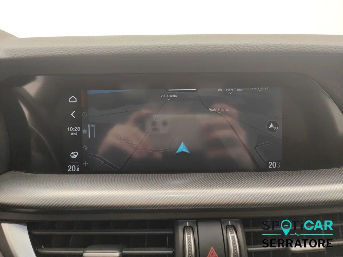 Alfa Romeo Stelvio usata a Como (10)