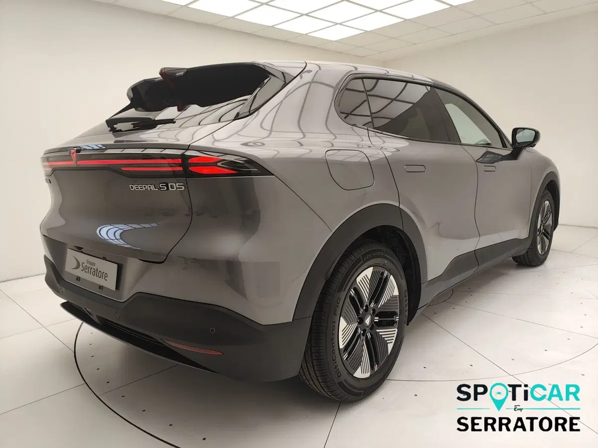 Changan Deepal S05 nuova a Como (6)