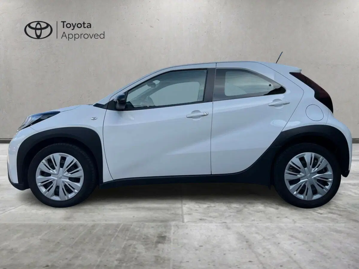 Toyota Aygo X usata a Sondrio (2)
