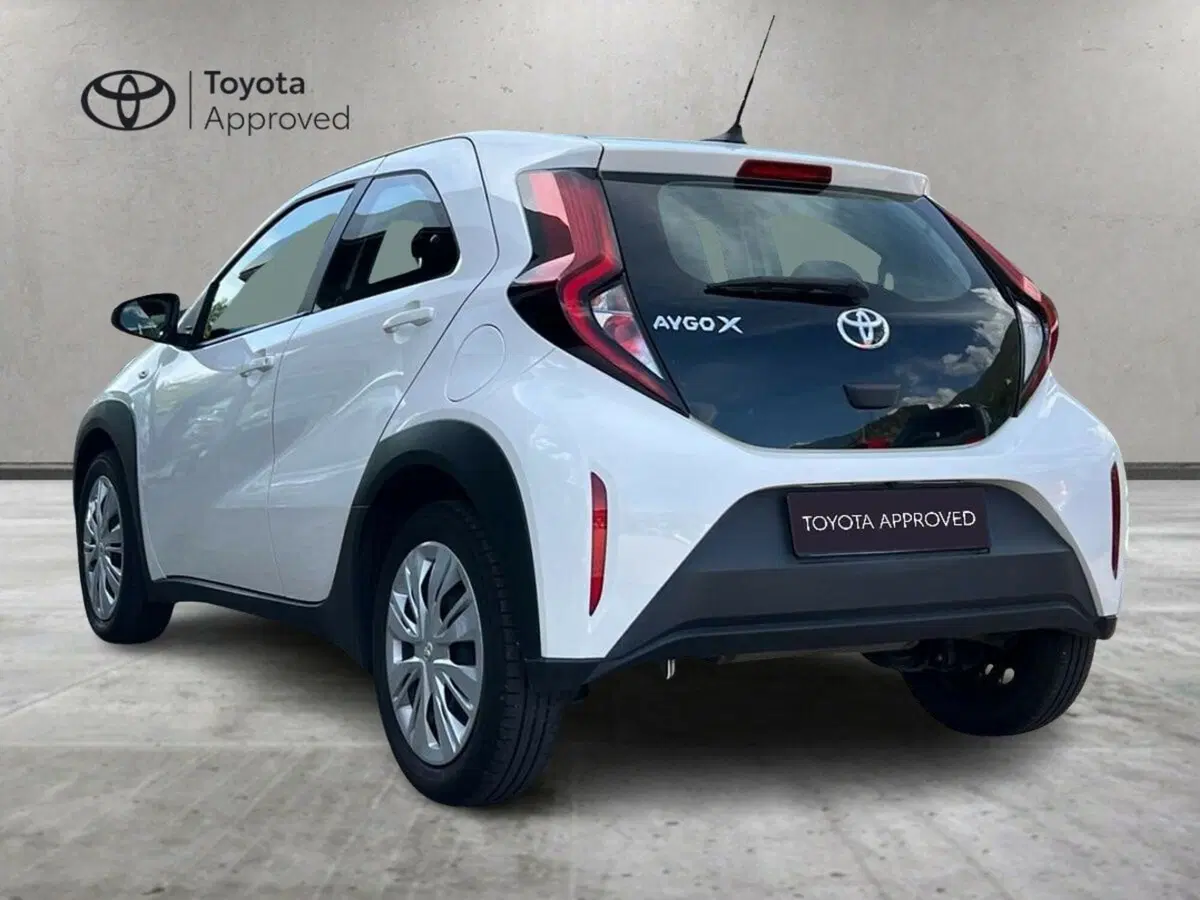 Toyota Aygo X usata a Sondrio (4)
