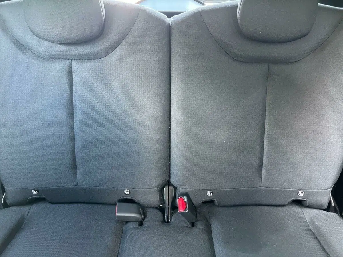 Toyota Aygo X usata a Sondrio (9)