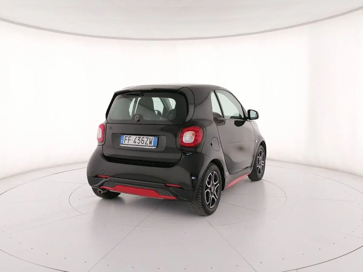 smart Fortwo usata a Roma (2)